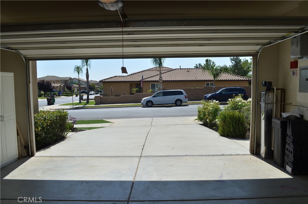 38854 Amateur Way Property Photo 43
