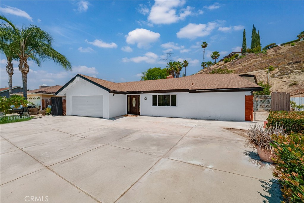 23615 Tellgate Drive Property Photo 1