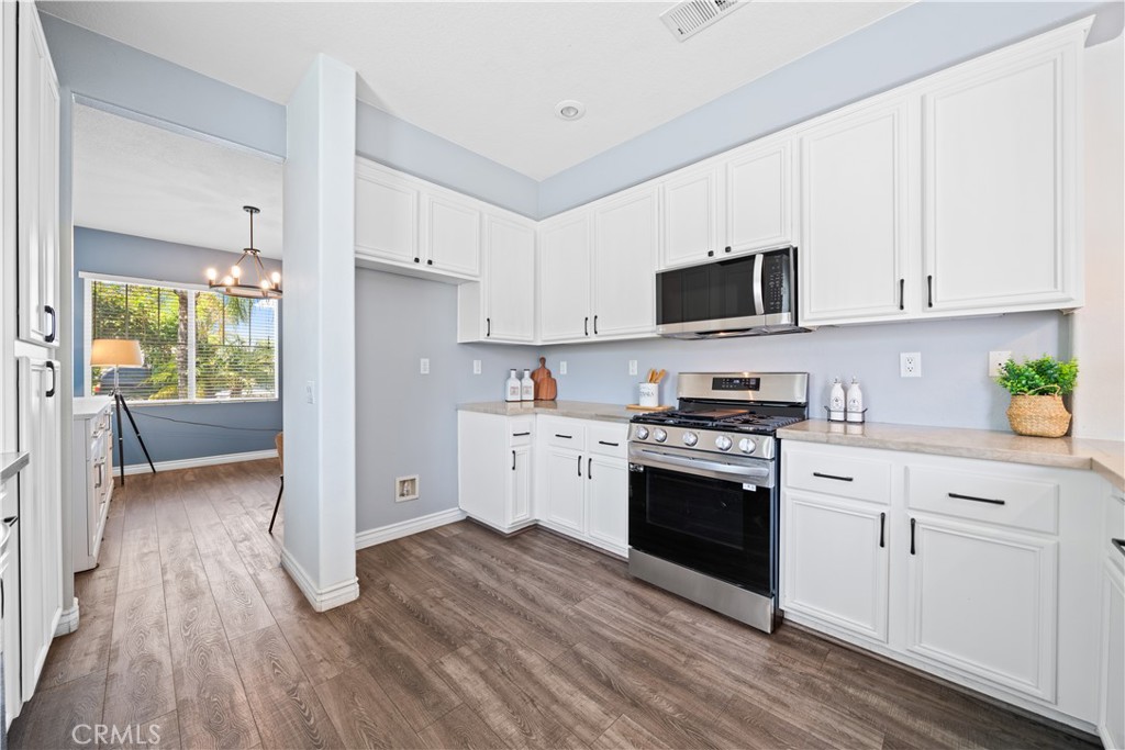 16472 Dartmoor Circle Property Photo 8