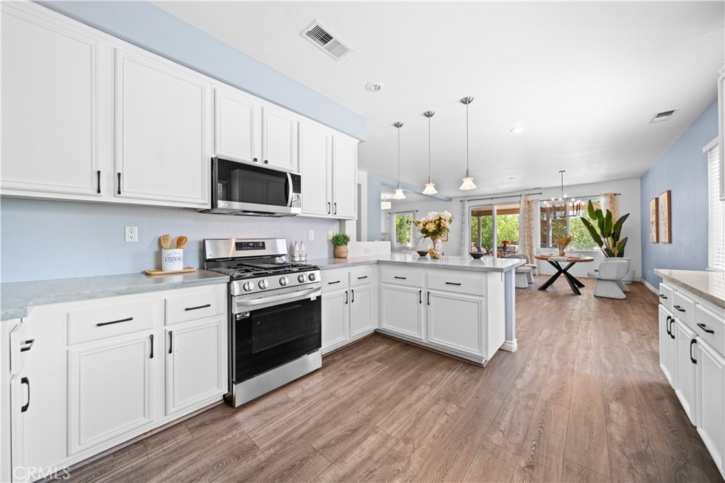 16472 Dartmoor Circle Property Photo 10