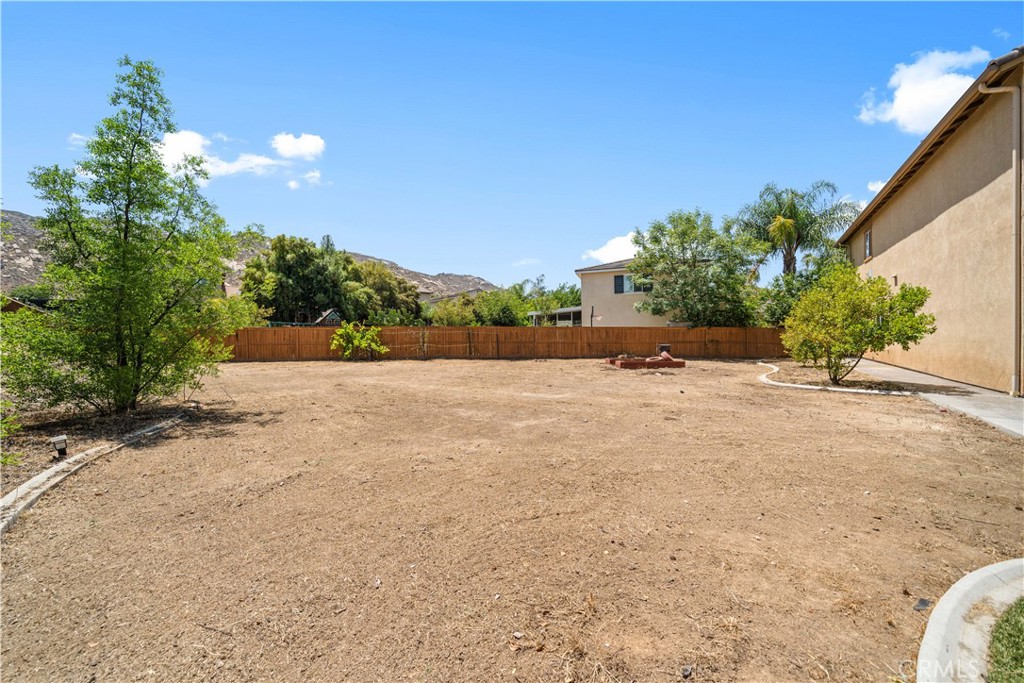 16472 Dartmoor Circle Property Photo 28