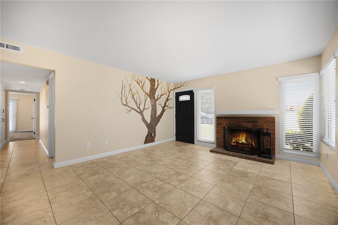 18389 Camino Bello Property Photo 4