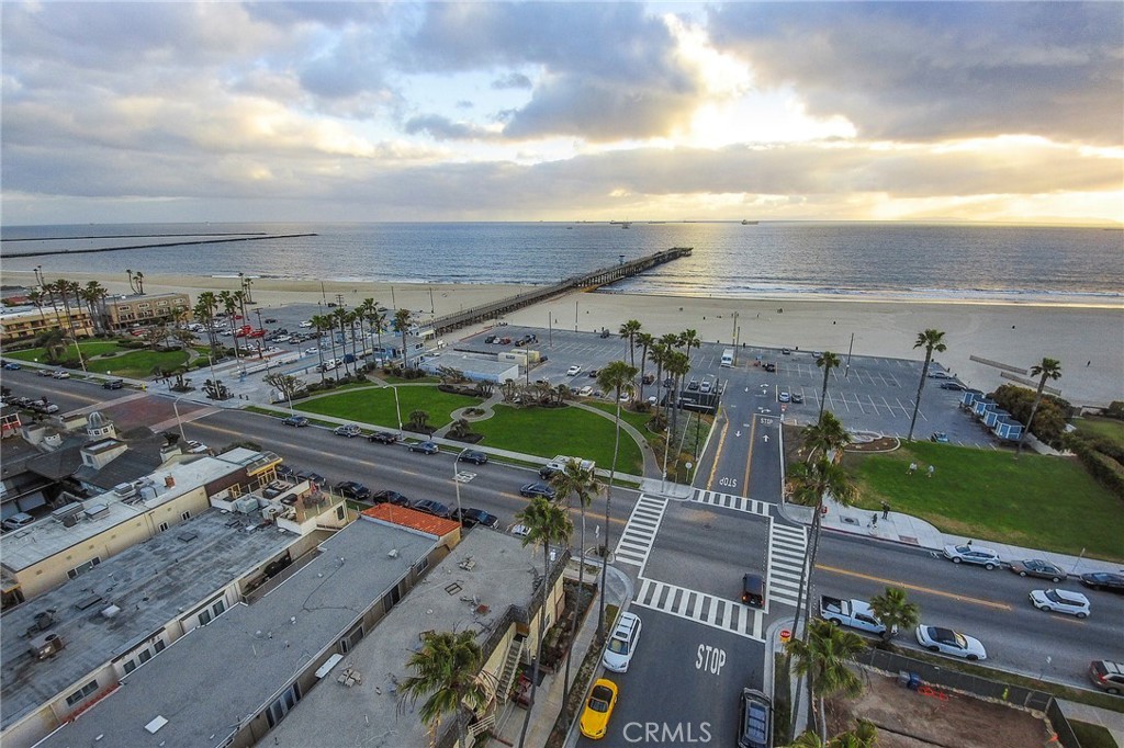 805 Ocean Avenue 6 Property Photo 1