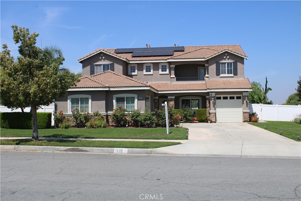1539 Carmel Court Property Photo 4