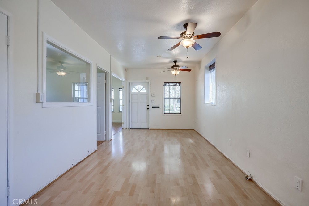 321 5th Street Property Photo 9