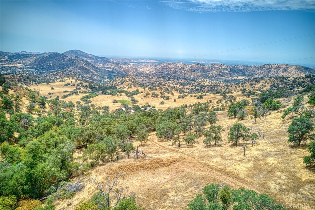 5 Cardinal Lane Property Photo 1