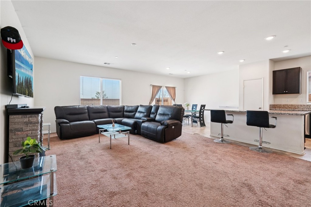 11556 Alisa Drive Property Photo 3