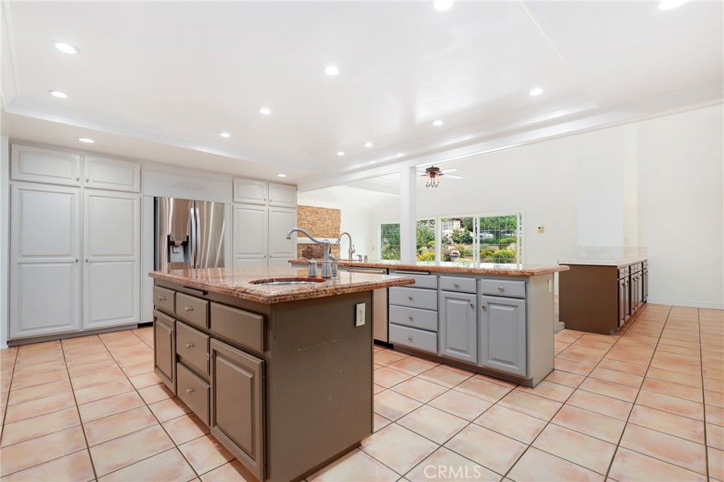 10702 Beechwood Drive Property Photo 13