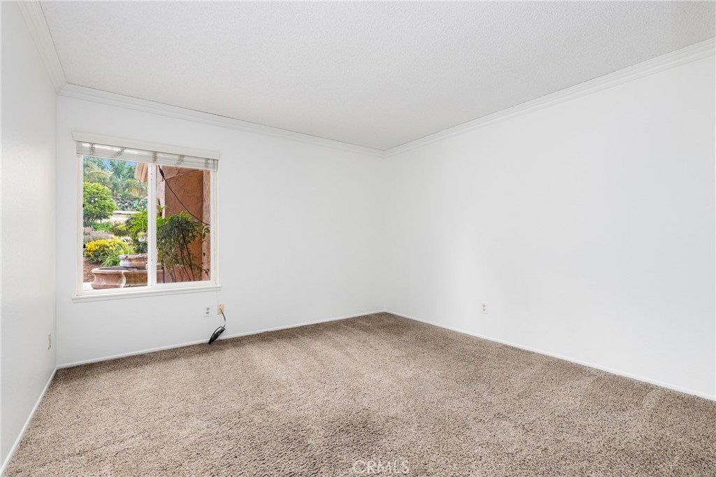 10702 Beechwood Drive Property Photo 25
