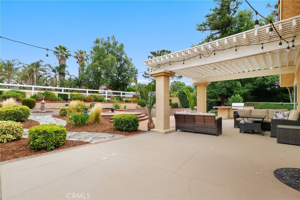 10702 Beechwood Drive Property Photo 35