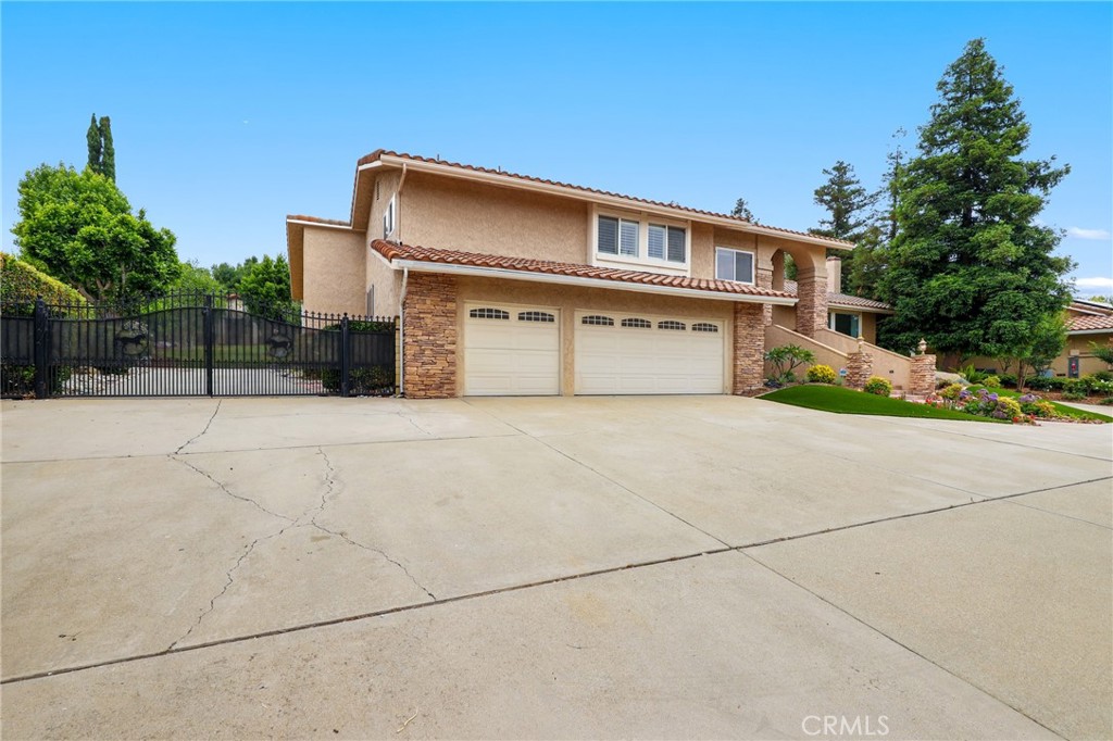 10702 Beechwood Drive Property Photo 48