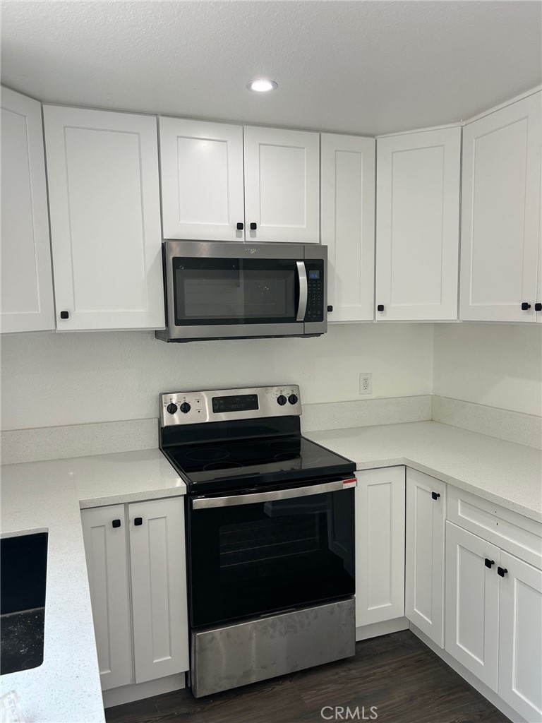 2709 Tropicana Drive Property Photo 1
