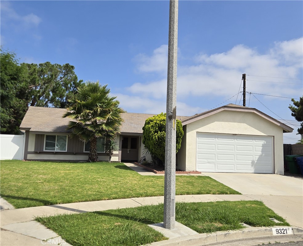 9321 Salem Avenue Property Photo 1