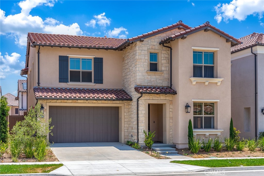 162 Somera Property Photo 1