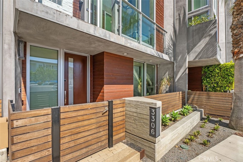 3306 Via Oporto Property Photo 2