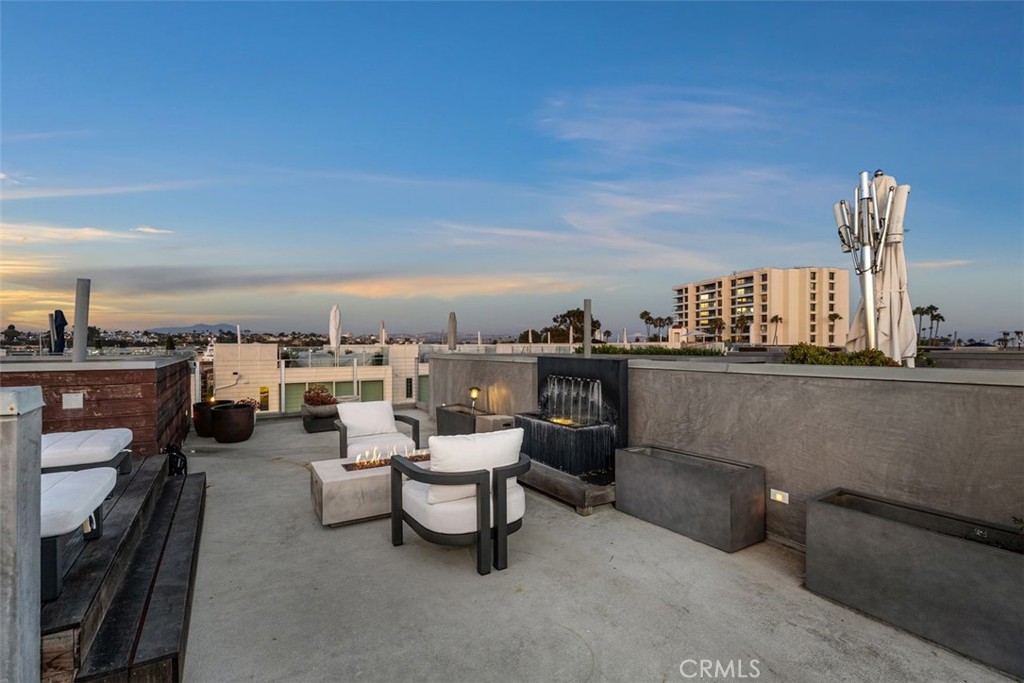 3306 Via Oporto Property Photo 26