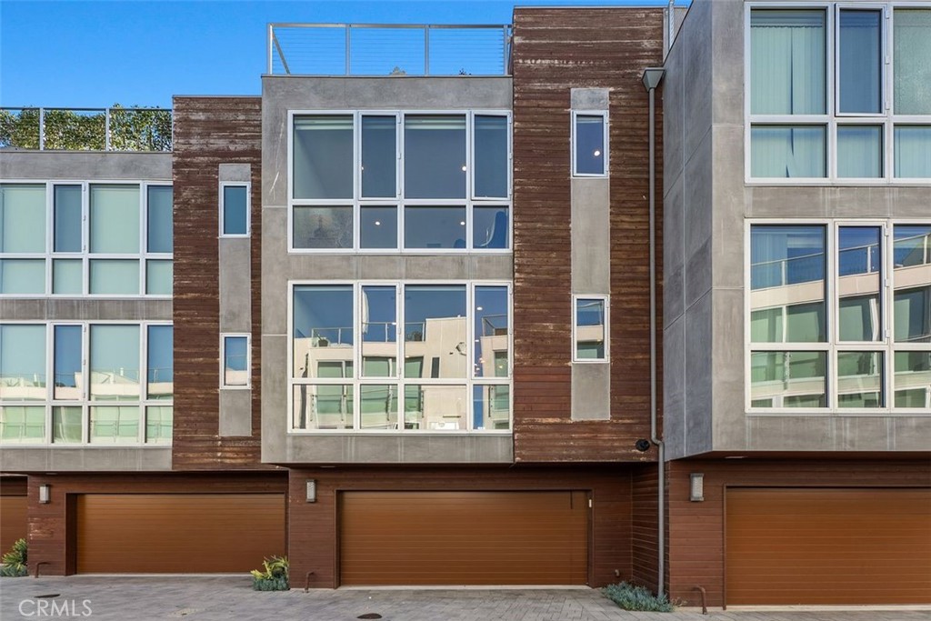 3306 Via Oporto Property Photo 36