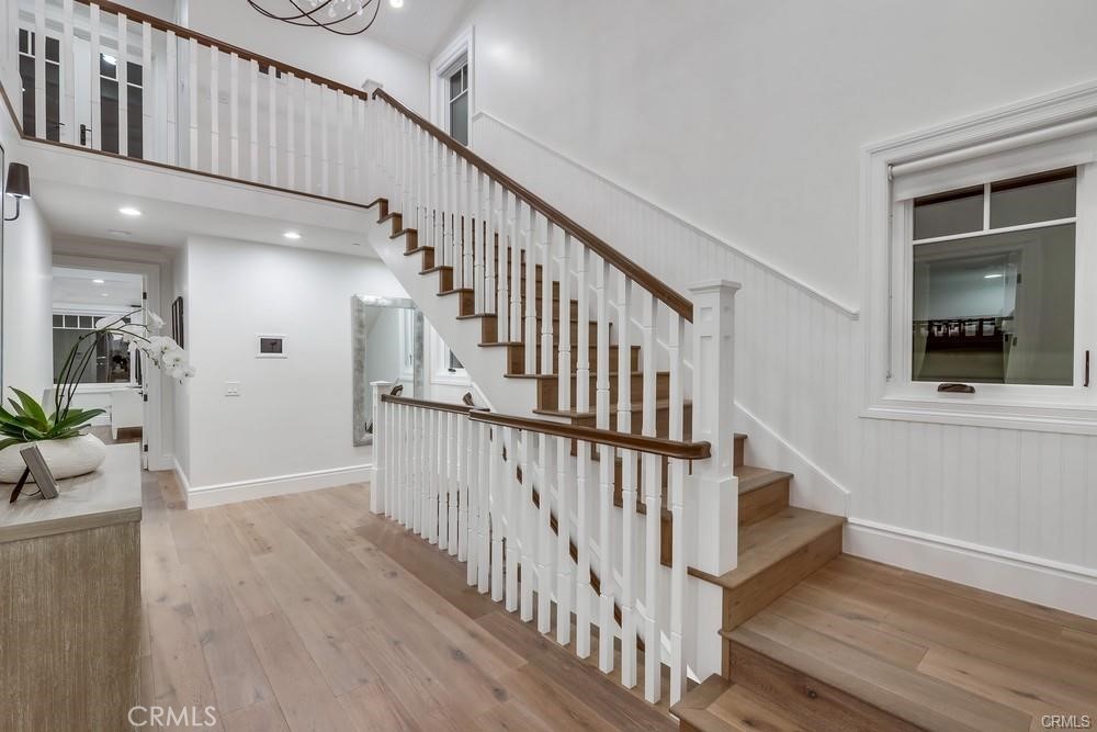 1508 E Balboa Boulevard Property Photo 11