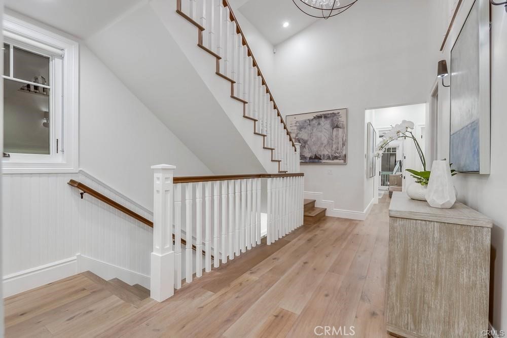 1508 E Balboa Boulevard Property Photo 18