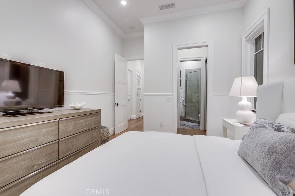 1508 E Balboa Boulevard Property Photo 28