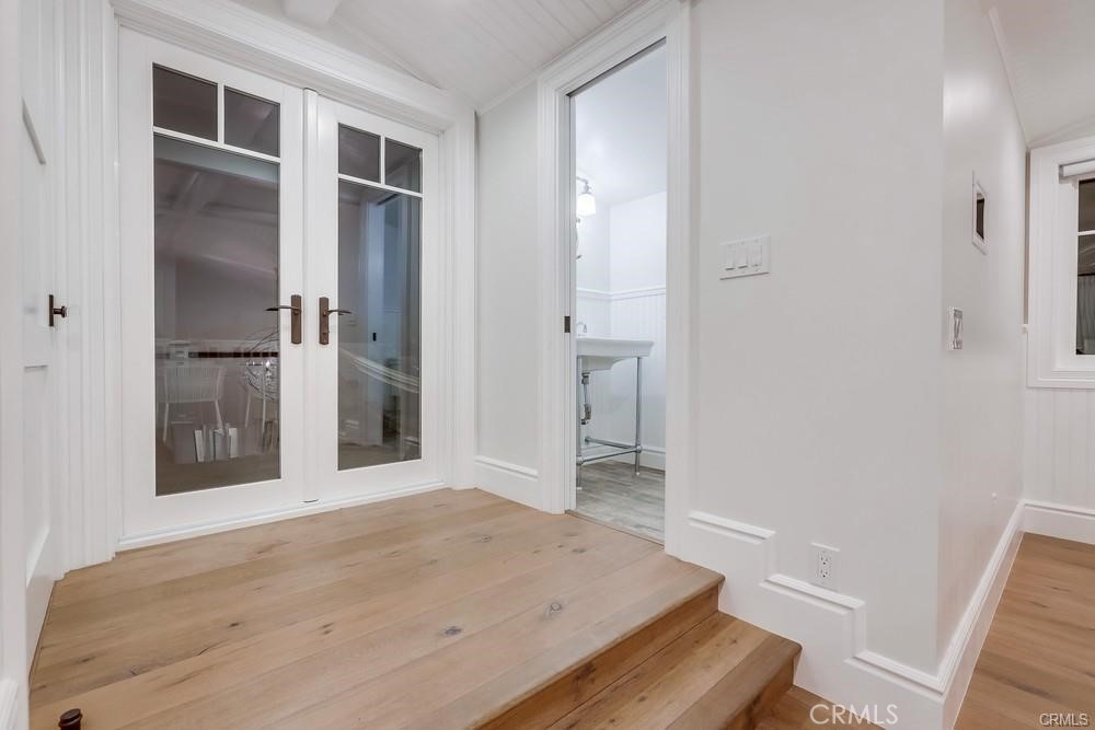 1508 E Balboa Boulevard Property Photo 38