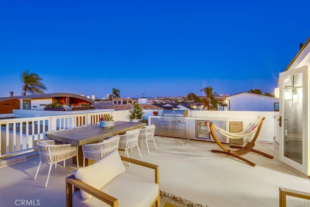 1508 E Balboa Boulevard Property Photo 40