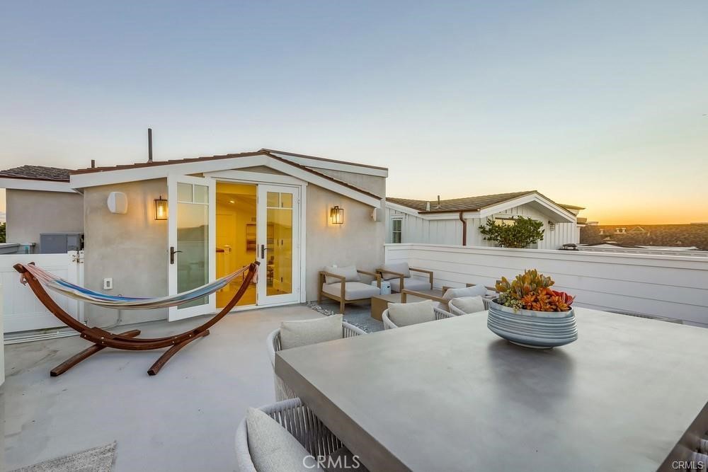 1508 E Balboa Boulevard Property Photo 46