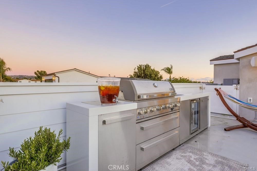 1508 E Balboa Boulevard Property Photo 47