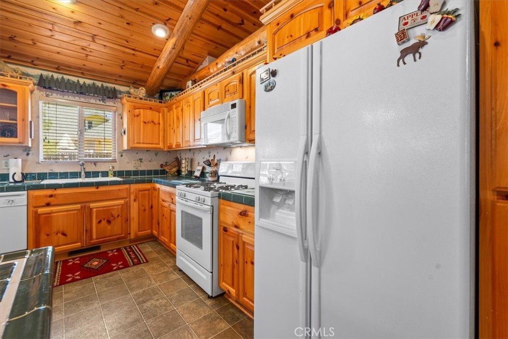 137 Pinon Place Property Photo 19