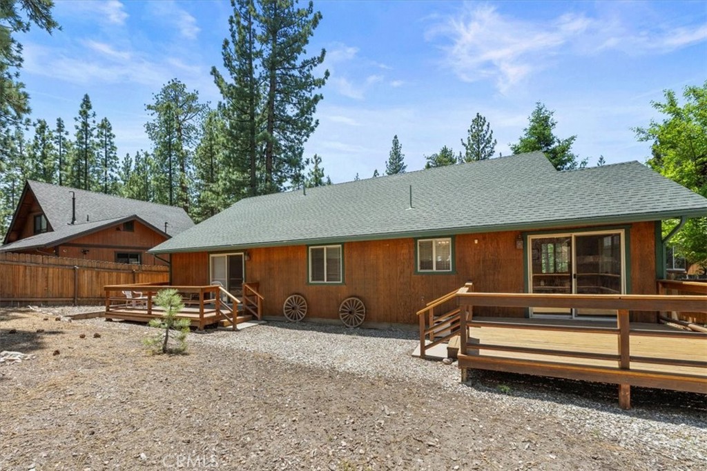 137 Pinon Place Property Photo 30