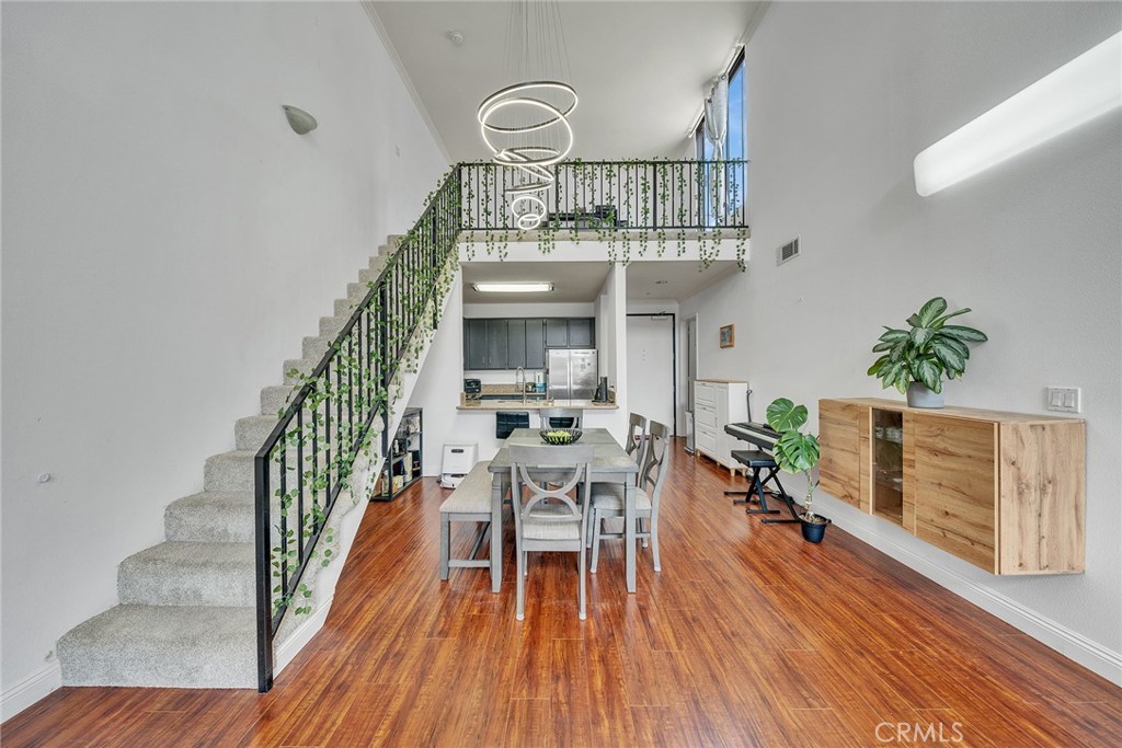 625 S Berendo Street 604 Property Photo 1