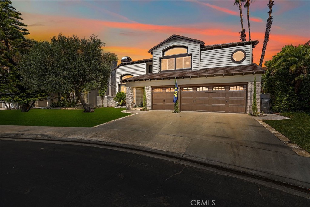 1 Rolling Hills Property Photo 1