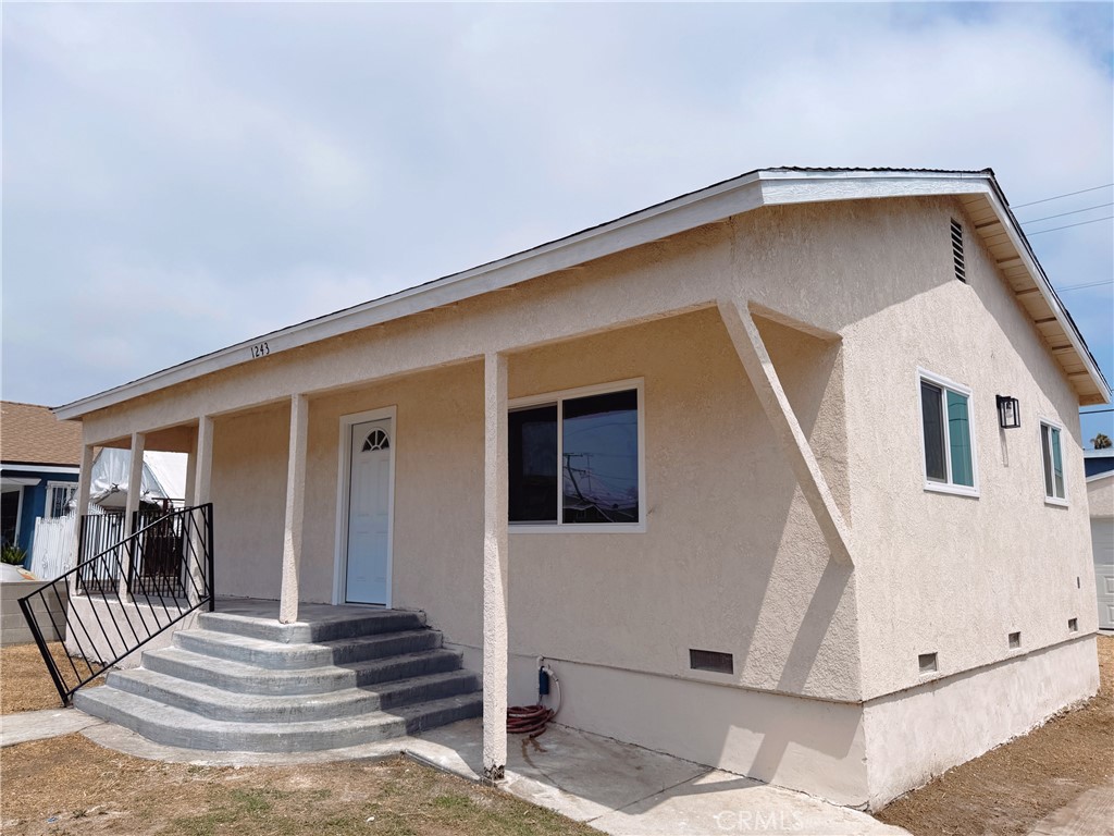 1243 W 98th Street Property Photo 1
