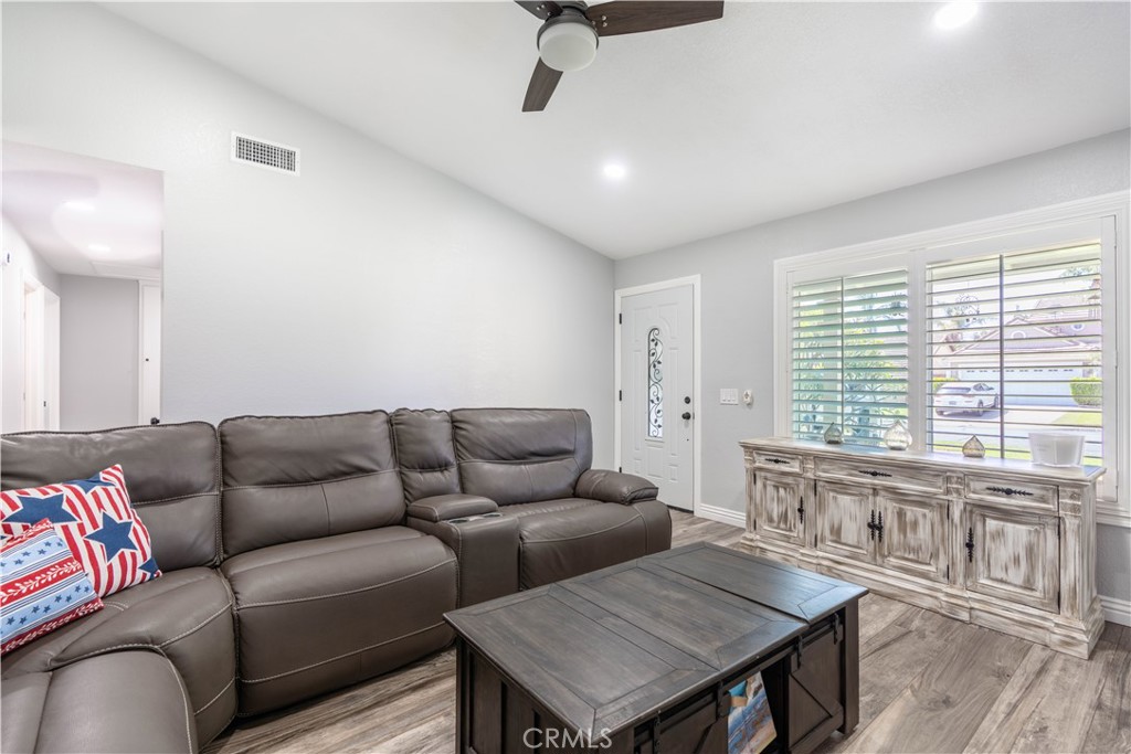 10784 Sundance Drive Property Photo 13