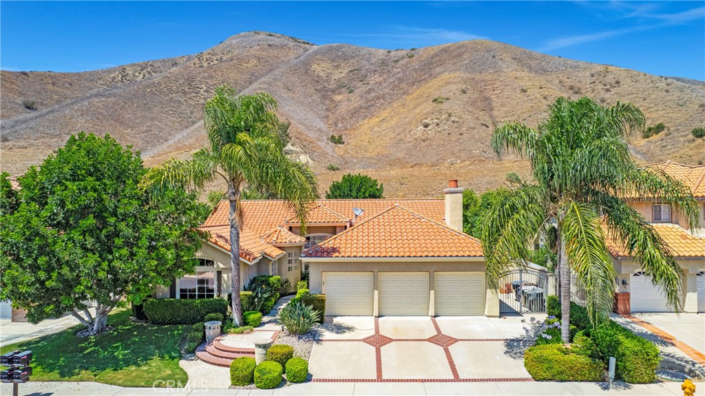 28505 Evening Breeze Drive Property Photo 2
