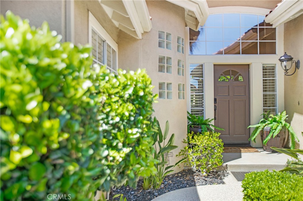 28505 Evening Breeze Drive Property Photo 4