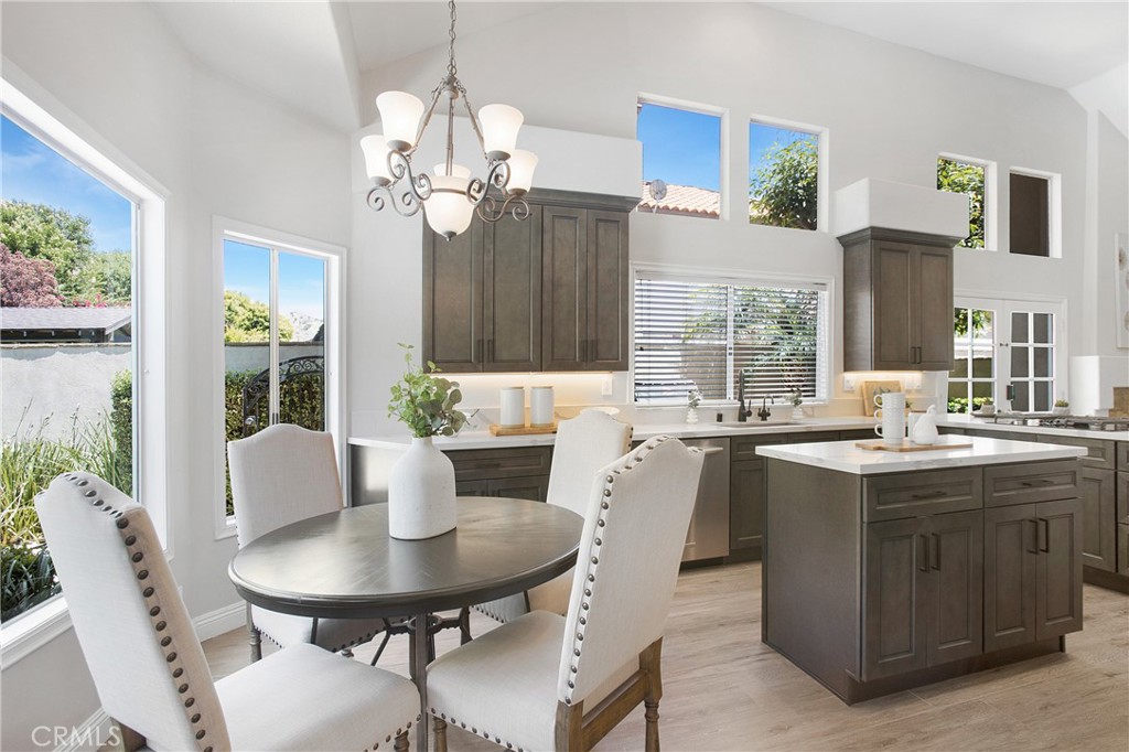 28505 Evening Breeze Drive Property Photo 12