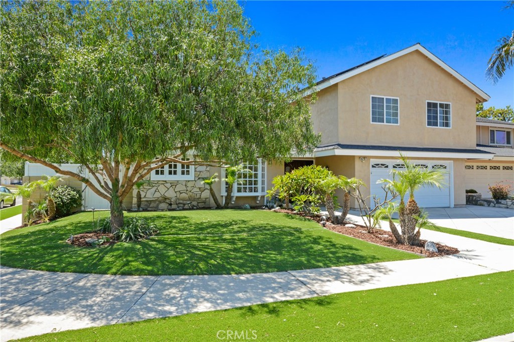 16091 Gold Circle Property Photo 1