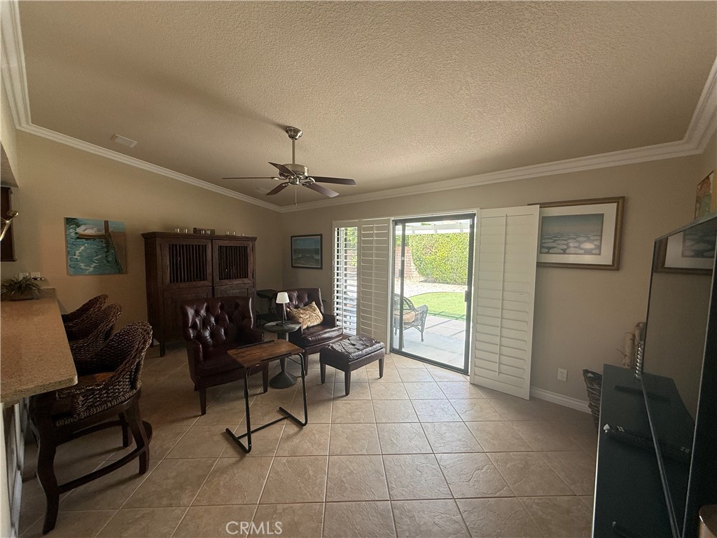 9119 Jones Court Property Photo 6