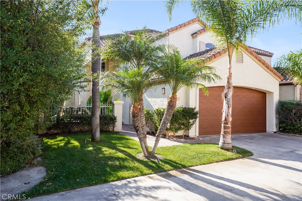 6 Marquesa Property Photo 1