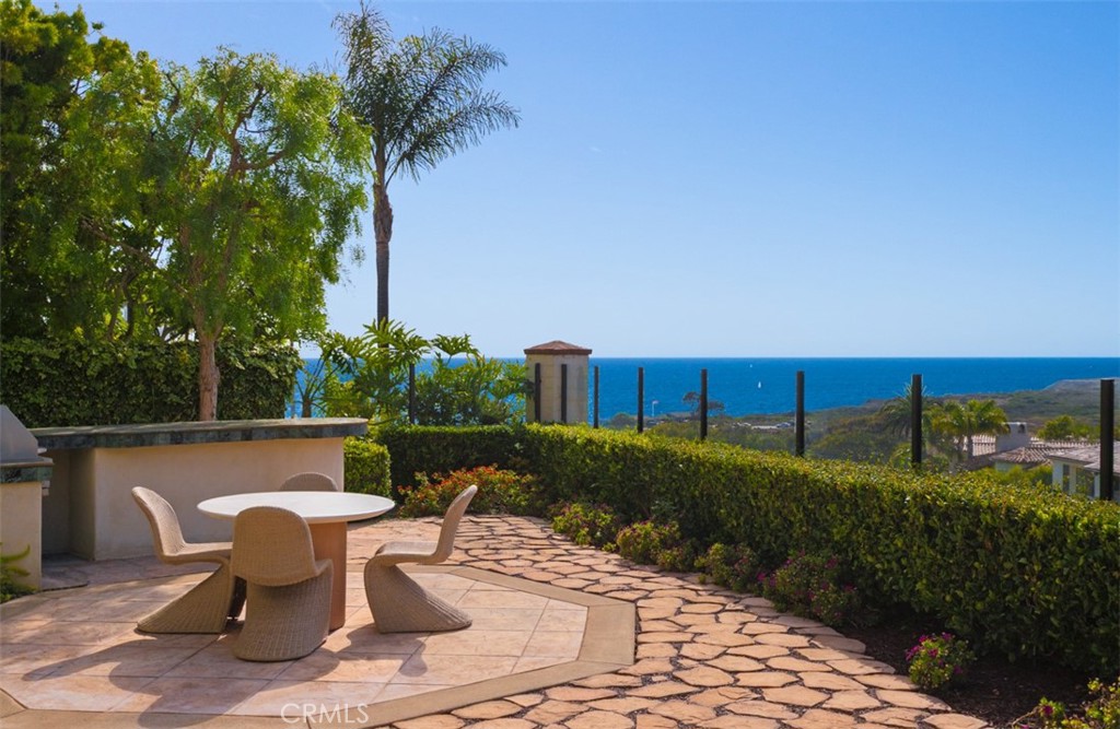 3 Atlantis Cove Property Photo 4