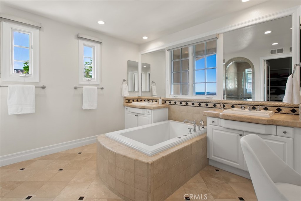 3 Atlantis Cove Property Photo 24