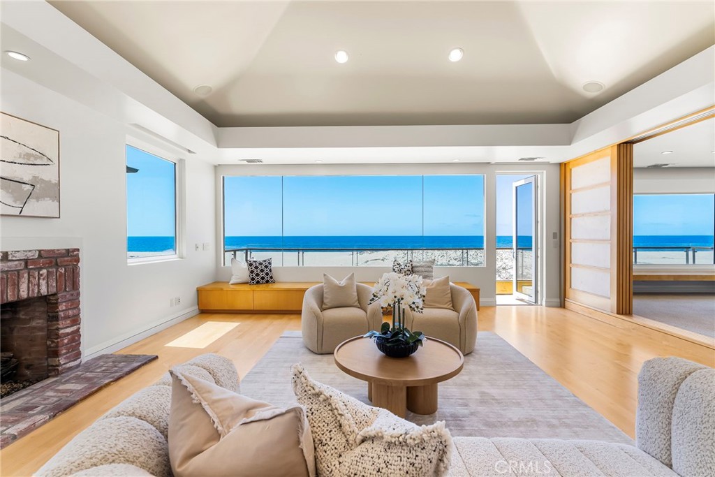 1554 E Oceanfront Property Photo 1
