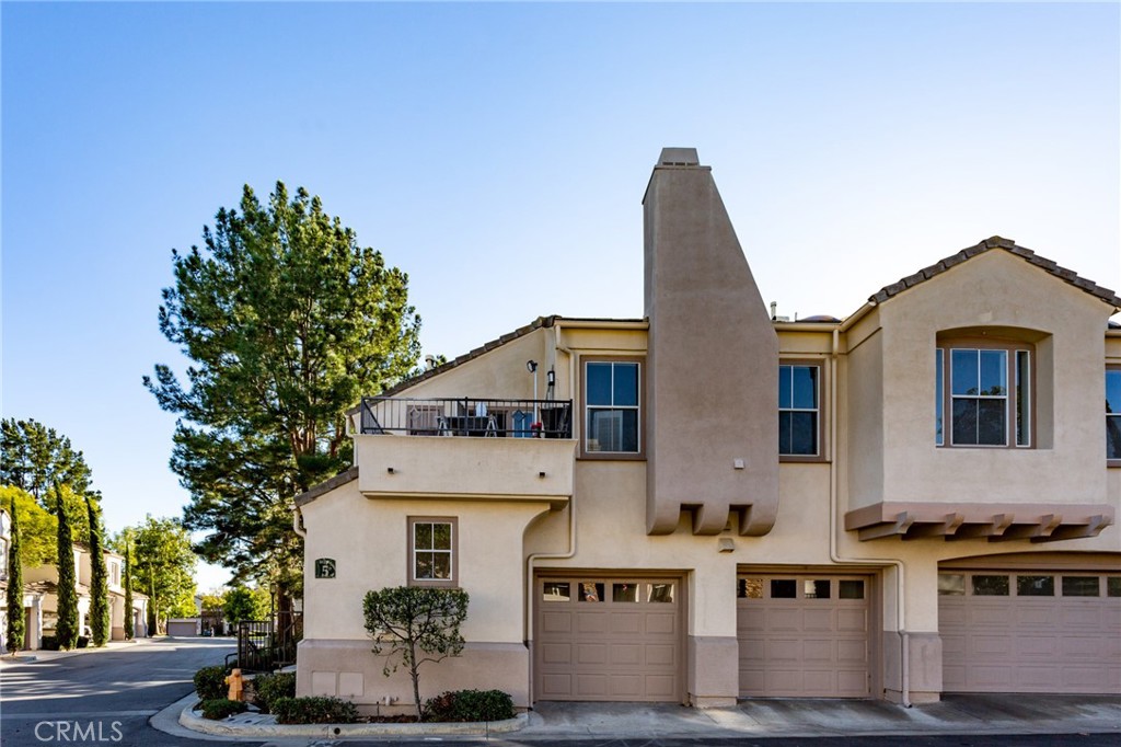 137 La Mirage Circle Property Photo 2