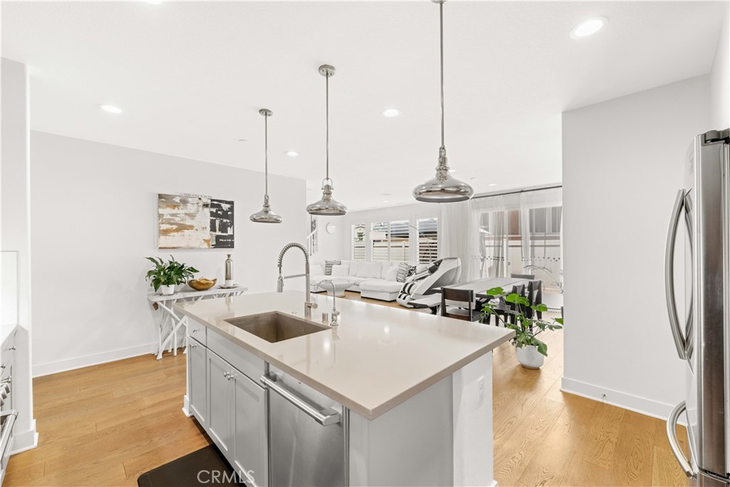 2042 Bluff Road Property Photo 6