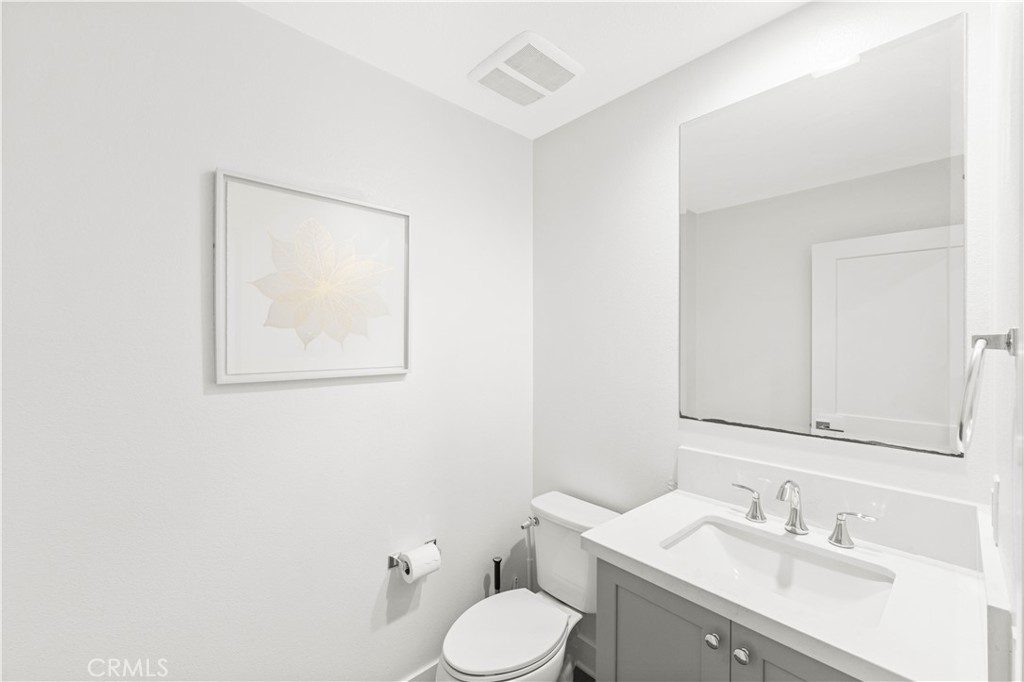 2042 Bluff Road Property Photo 12