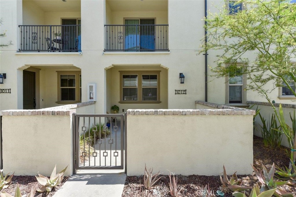 1012 El Paseo Property Photo 4