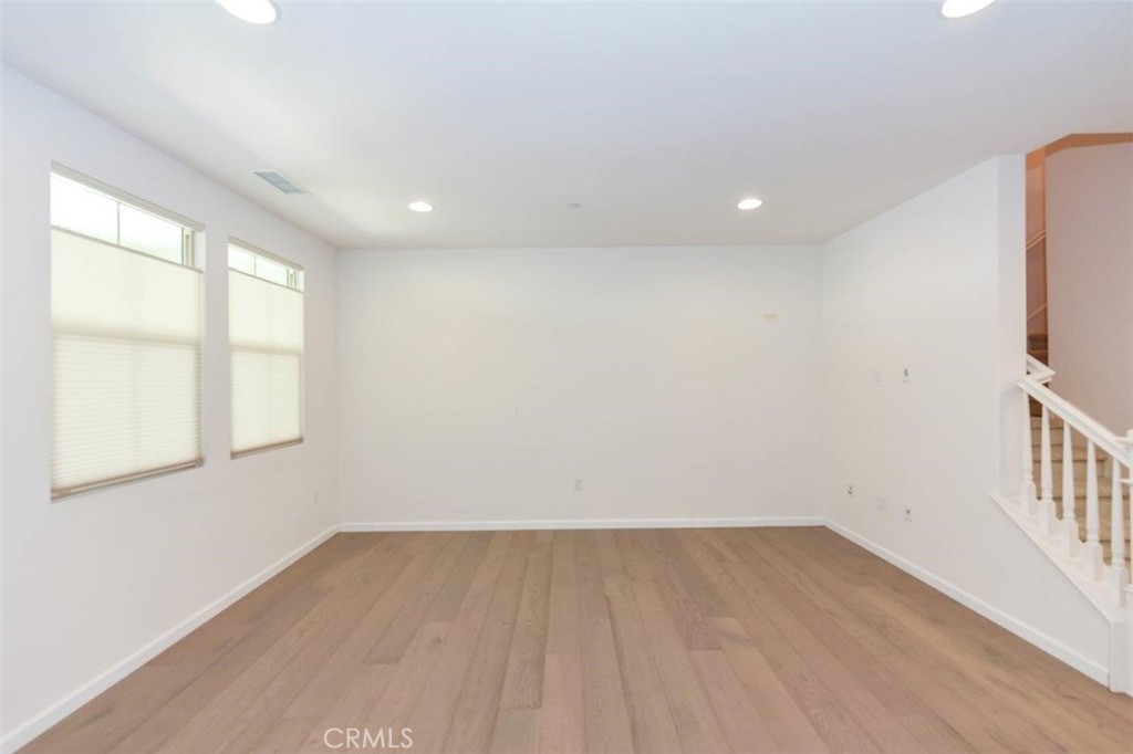 1012 El Paseo Property Photo 8