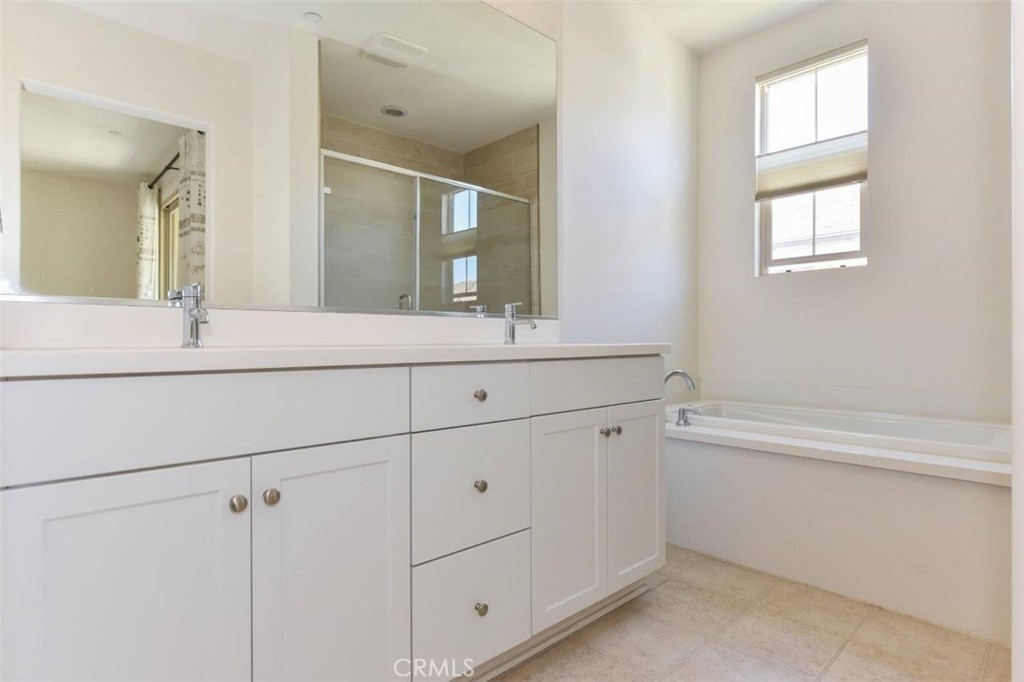 1012 El Paseo Property Photo 23