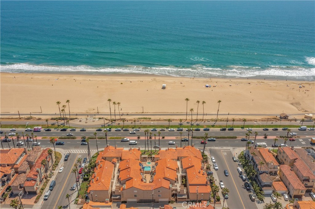 2000 Pacific Coast Highway 313 Property Photo 1